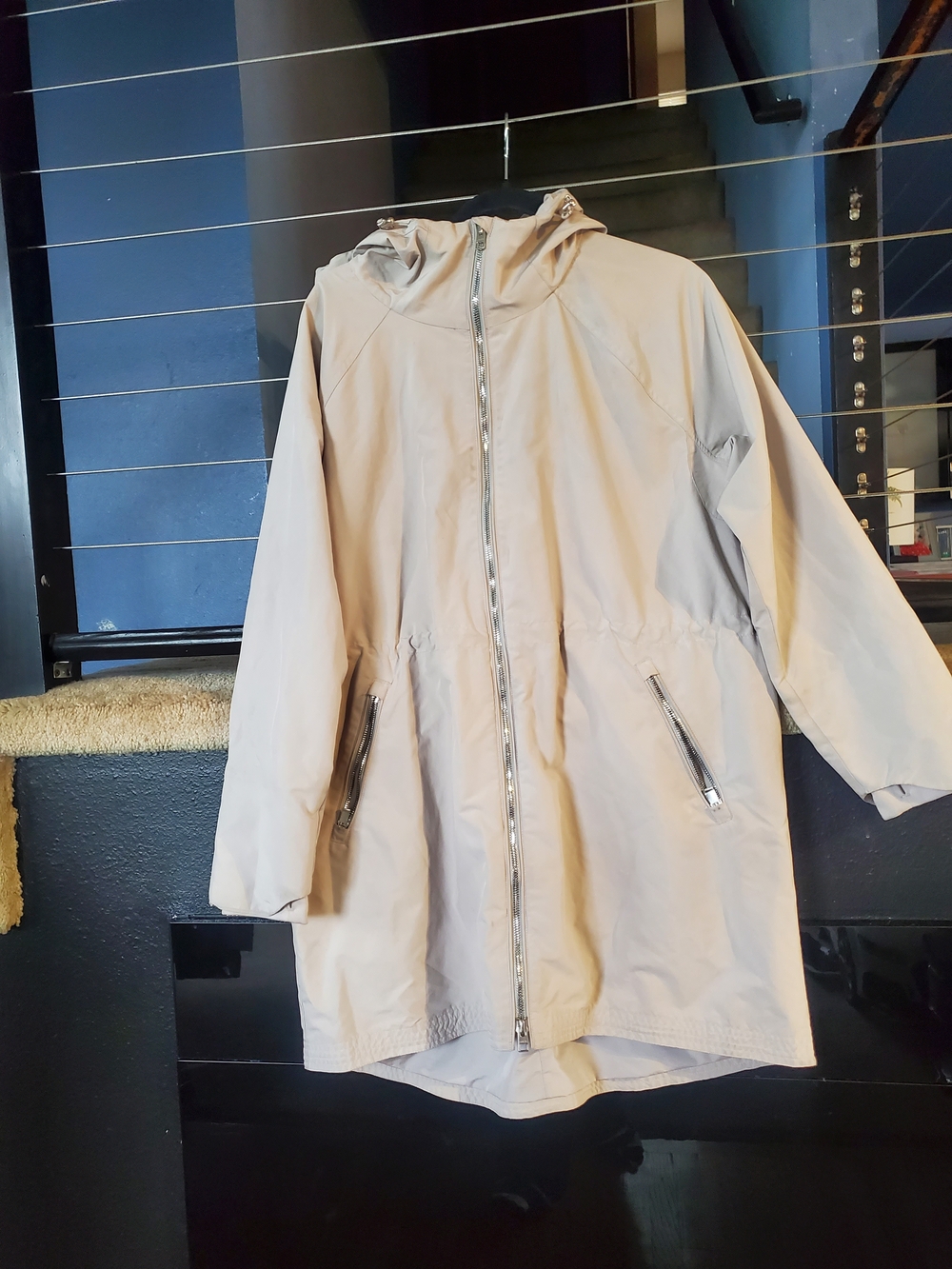 Athleta Light Beige Hooded Utility Jacket with Zip Pockets